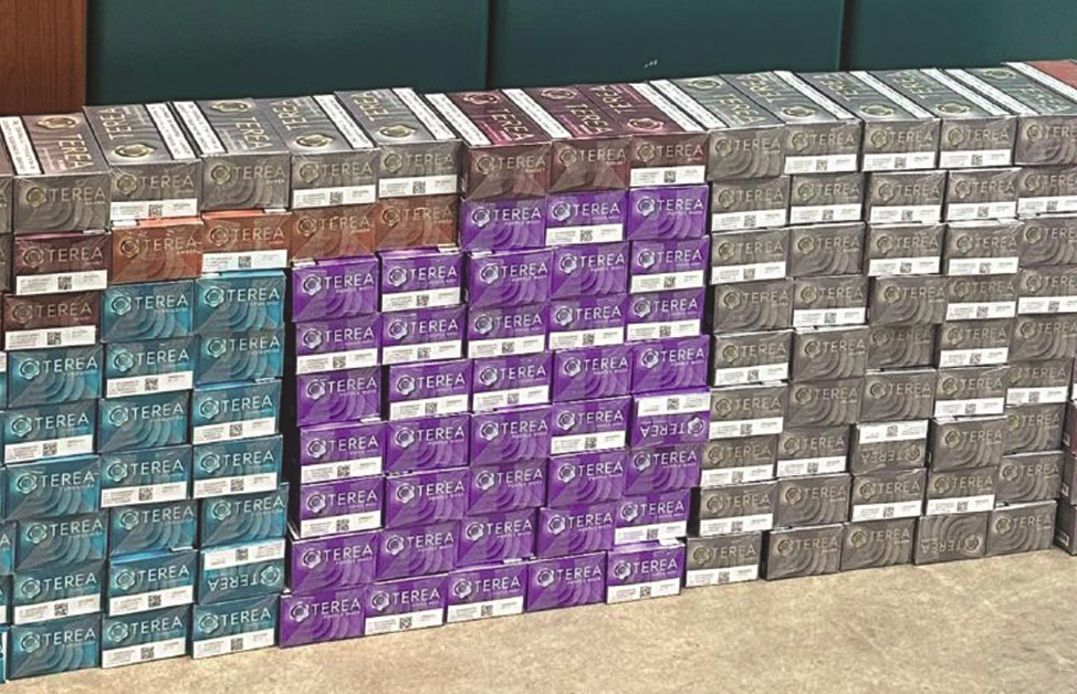 Царинската управа заплени цигари, ветеринарни препарати, брендирана облека и девизи